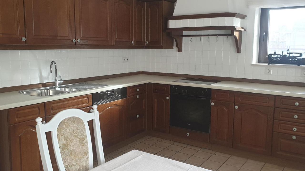 Ferienwohnung Mit Terrasse, Kostenloses Wlan, Parkplatz Bad Oeynhausen Exterior foto